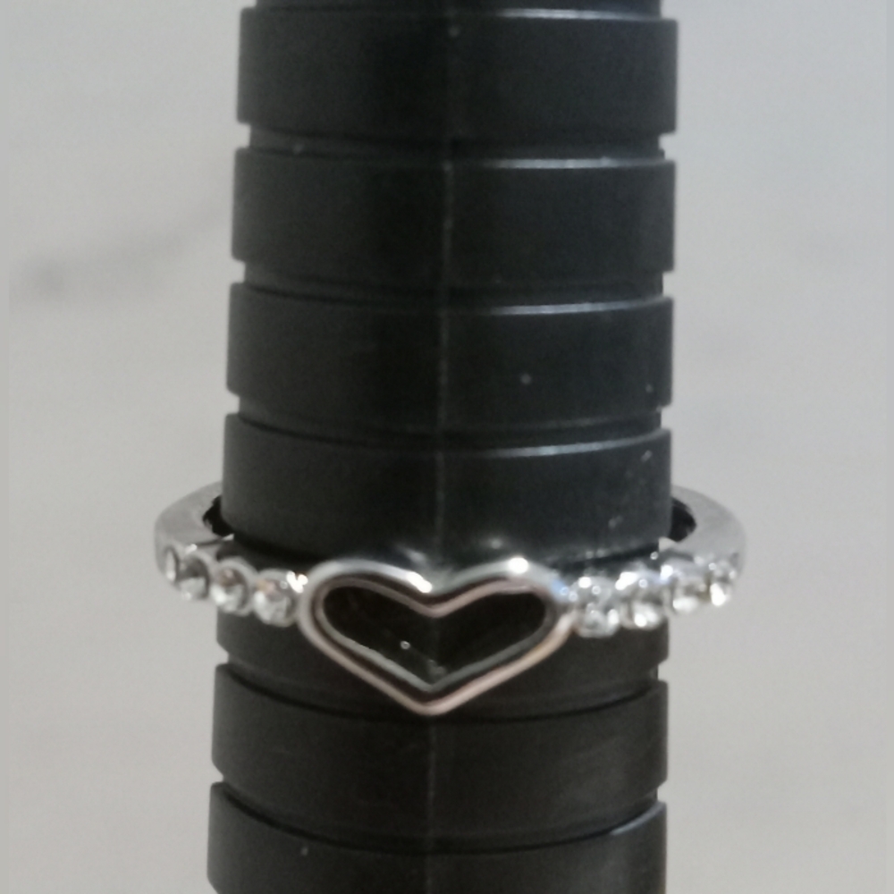 Silver Heart Ring with Sparkling Accents